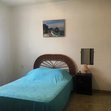 בית נופש Maison Centre Ville De Porto-vecchio